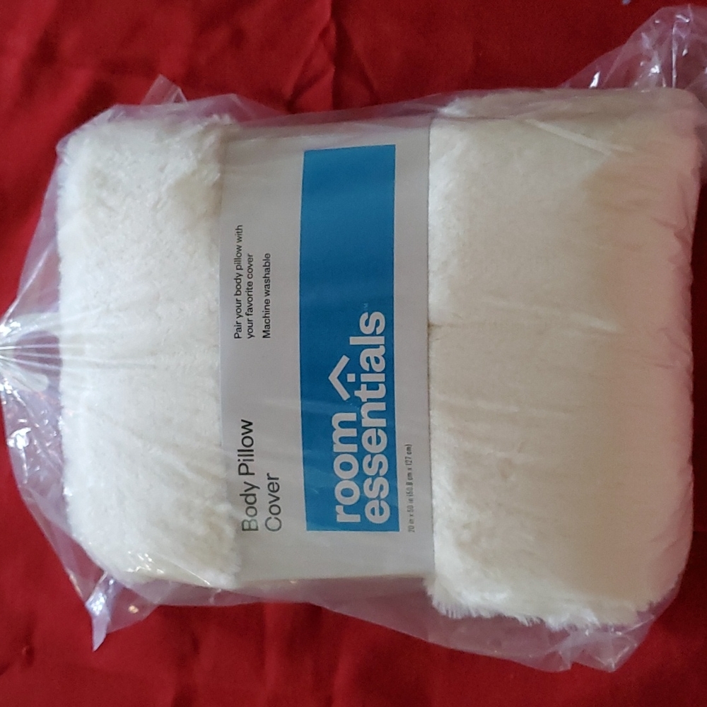 Body pillow cover